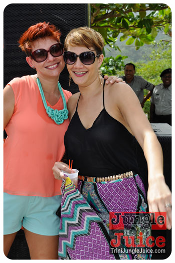 am_premium_may_2013-008