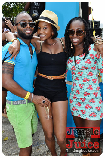 am_premium_may_2013-040