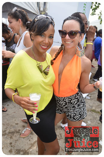 am_premium_may_2013-060