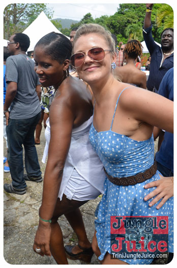 am_premium_may_2013-101