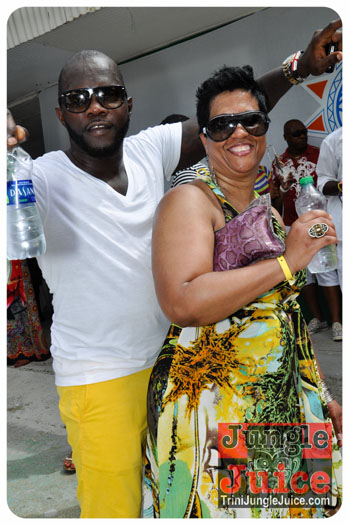 am_premium_may_2013-141