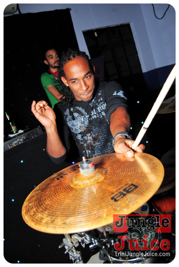 amnesia_fridays_may_10th-036