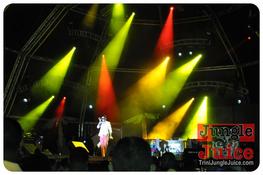 bacchanal_wednesday_2013-083