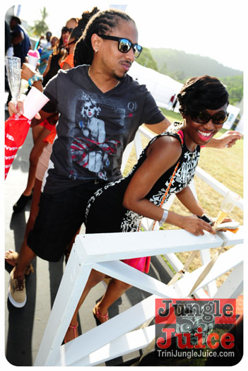 beach_house_carnival_2013_part1-019