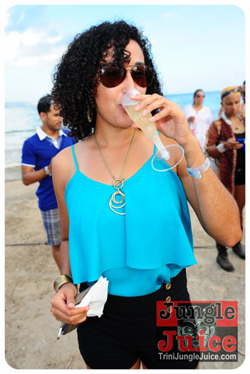 beach_house_carnival_2013_part1-032