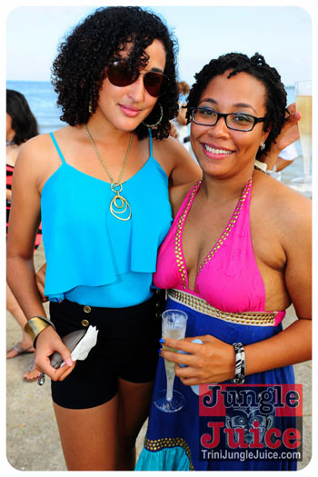 beach_house_carnival_2013_part1-034