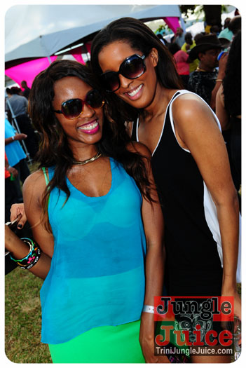 beach_house_carnival_2013_part1-037