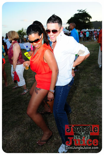 beach_house_carnival_2013_part1-142