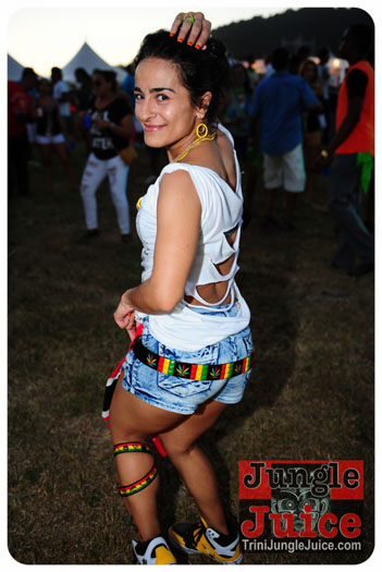 beach_house_carnival_2013_part1-186