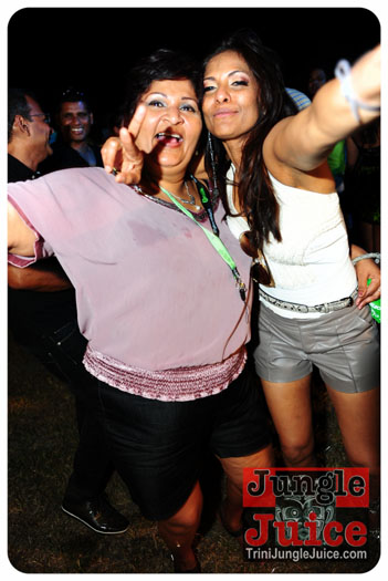 beach_house_carnival_2013_part3-007