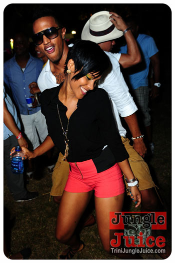 beach_house_carnival_2013_part3-036