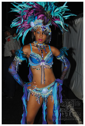 black_to_blue_2013-008