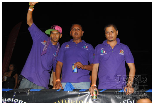 black_to_blue_2013-030