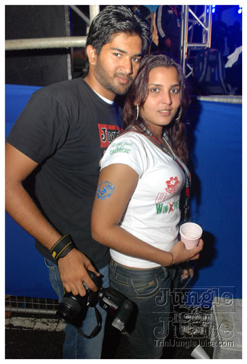 black_to_blue_2013-057