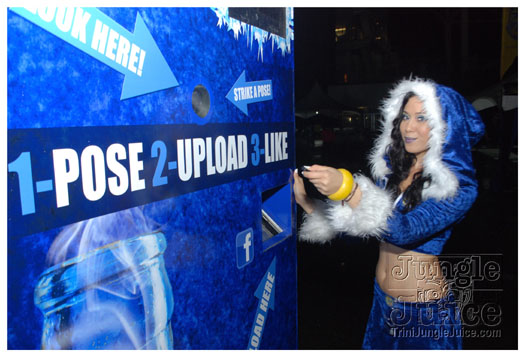 black_to_blue_2013-066