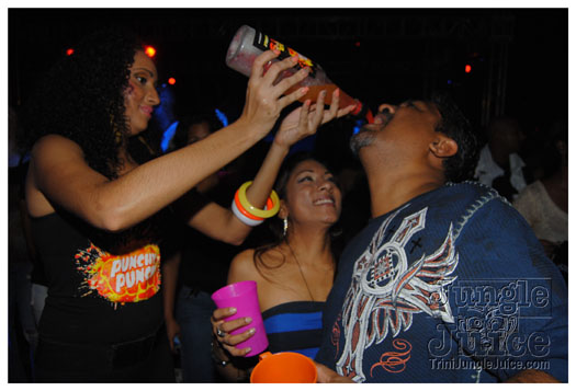 black_to_blue_2013-077