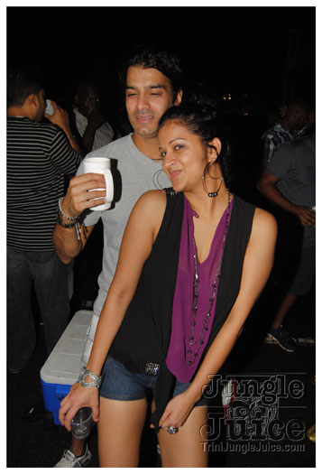 black_to_blue_2013-082