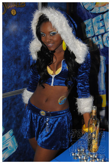 black_to_blue_2013-095