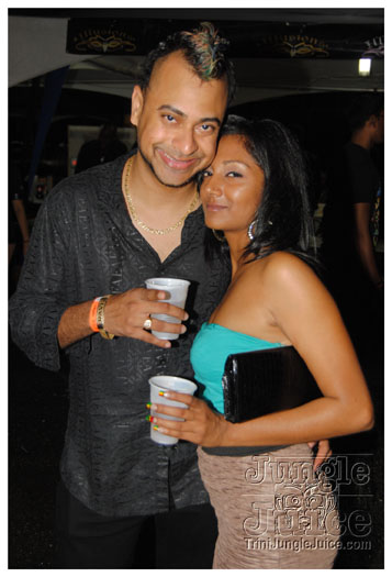 black_to_blue_2013-097