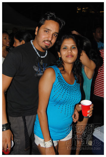 black_to_blue_2013-099