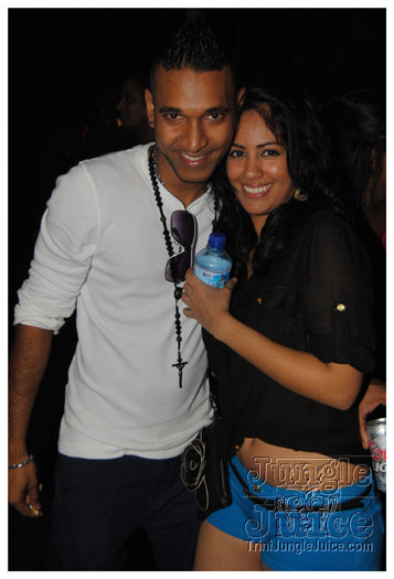 black_to_blue_2013-107