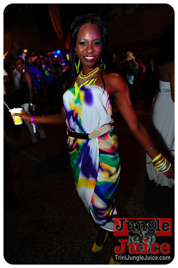 central_bank_all_inclusive_2013-102