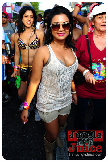 fantasy_carnival_monday_2013_pt2-060