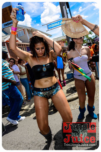 fantasy_carnival_monday_2013_pt5-122