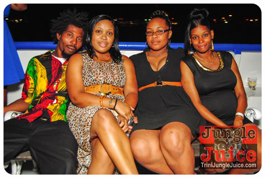 glitz_and_glamour-019