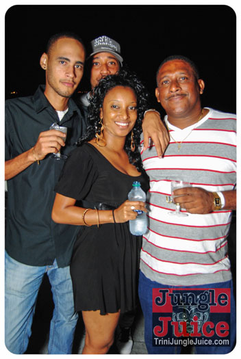 glitz_and_glamour-063