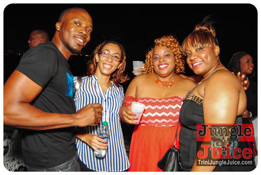 glitz_and_glamour-066