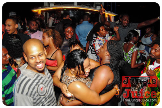 glitz_and_glamour-086