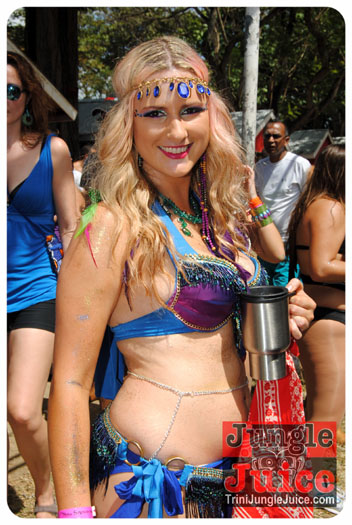 harts_carnival_monday_2013-005