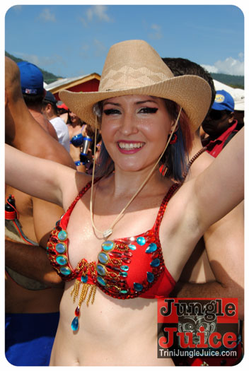 harts_carnival_monday_2013-029