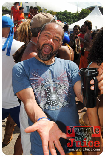 harts_carnival_monday_2013-055