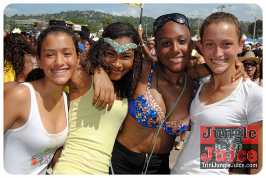 harts_carnival_monday_2013-073