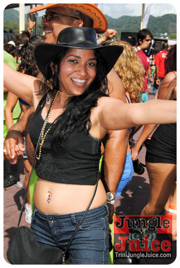 harts_carnival_monday_2013-091