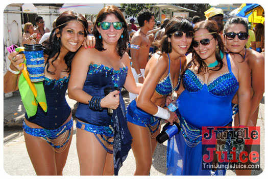harts_carnival_monday_2013-118
