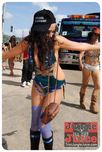 harts_carnival_monday_2013-128
