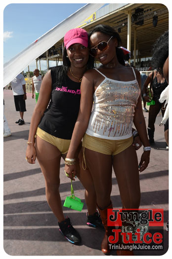 island_people_mas_monday_2013-065