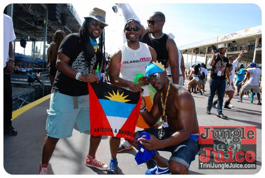 island_people_mas_monday_2013-104