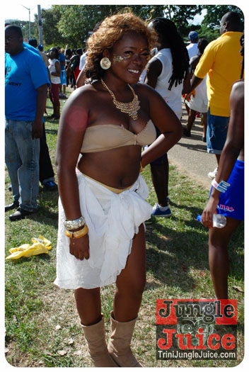 island_people_mas_monday_2013-189