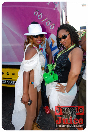 island_people_mas_monday_2013-258