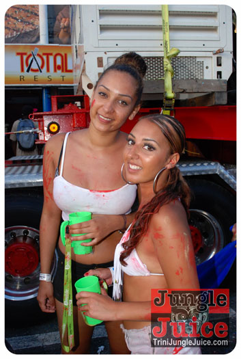 island_people_mas_monday_2013-277