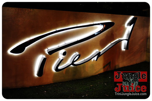 ladies_first_2013-001