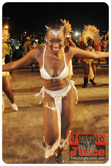 paparazzi_carnival_tuesday_2013-049