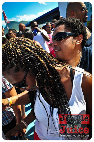 suits_2013_part1-116