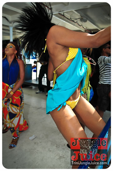 suits_2013_part2-015