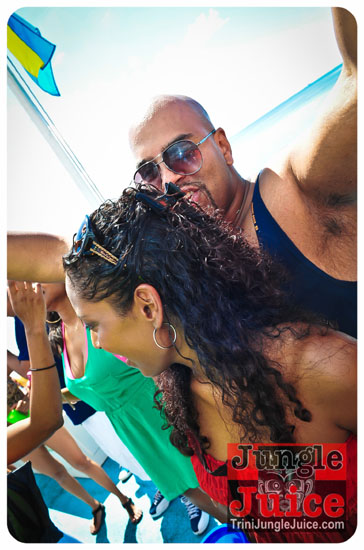 suits_2013_part2-052