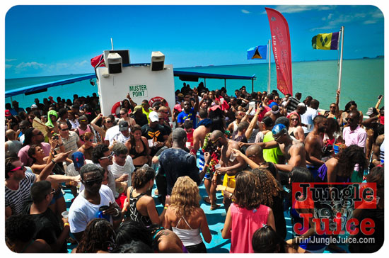 suits_2013_part2-126